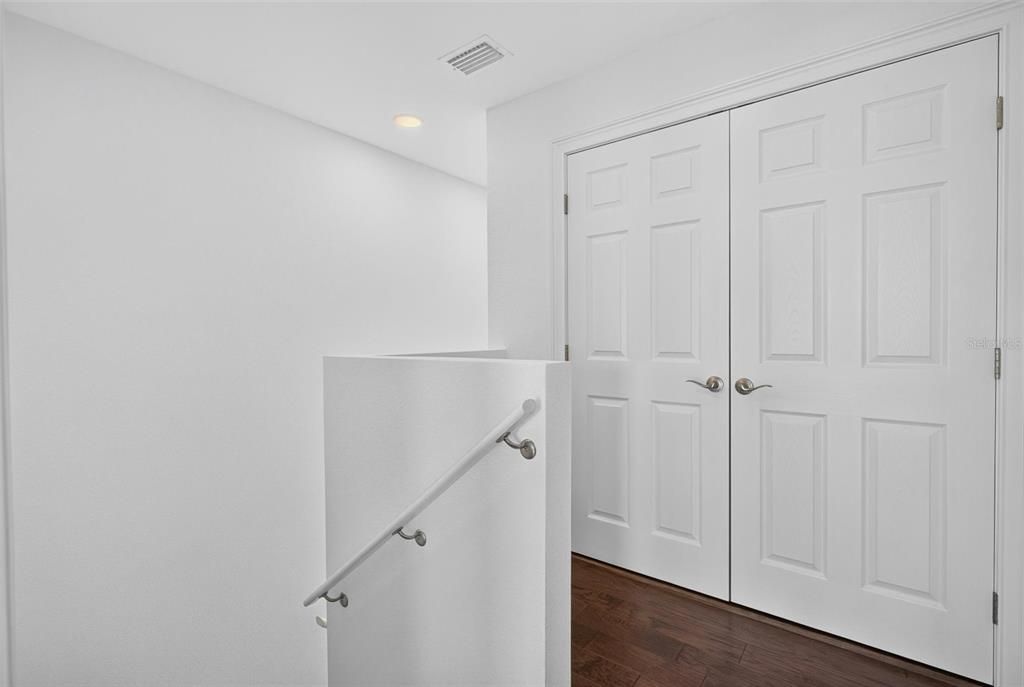 For Sale: $2,174,000 (5 beds, 4 baths, 4472 Square Feet)