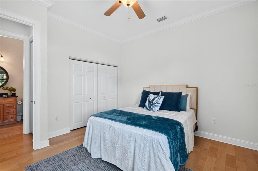 For Sale: $2,174,000 (5 beds, 4 baths, 4472 Square Feet)