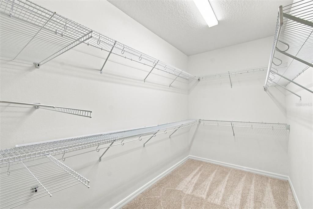 En Venta: $502,848 (3 camas, 2 baños, 1626 Pies cuadrados)
