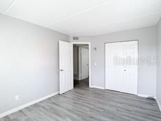 For Sale: $135,000 (2 beds, 1 baths, 784 Square Feet)