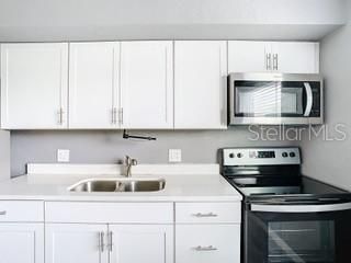 For Sale: $135,000 (2 beds, 1 baths, 784 Square Feet)