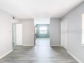 For Sale: $135,000 (2 beds, 1 baths, 784 Square Feet)