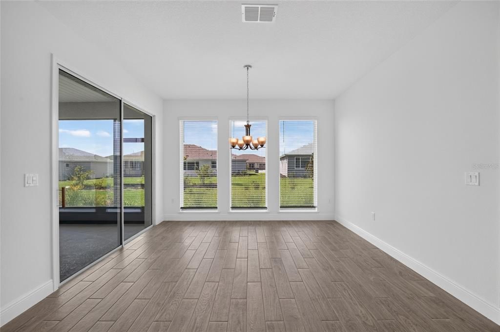 For Sale: $539,125 (2 beds, 2 baths, 2145 Square Feet)