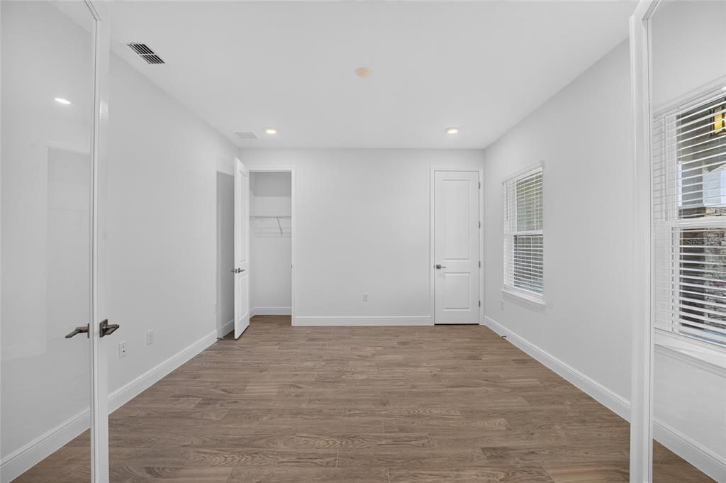 For Sale: $539,125 (2 beds, 2 baths, 2145 Square Feet)