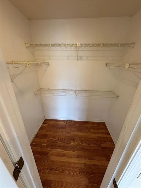 For Rent: $2,095 (3 beds, 2 baths, 1388 Square Feet)