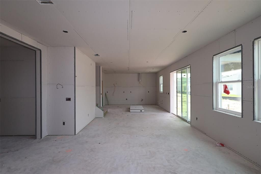 For Sale: $489,990 (4 beds, 3 baths, 2489 Square Feet)