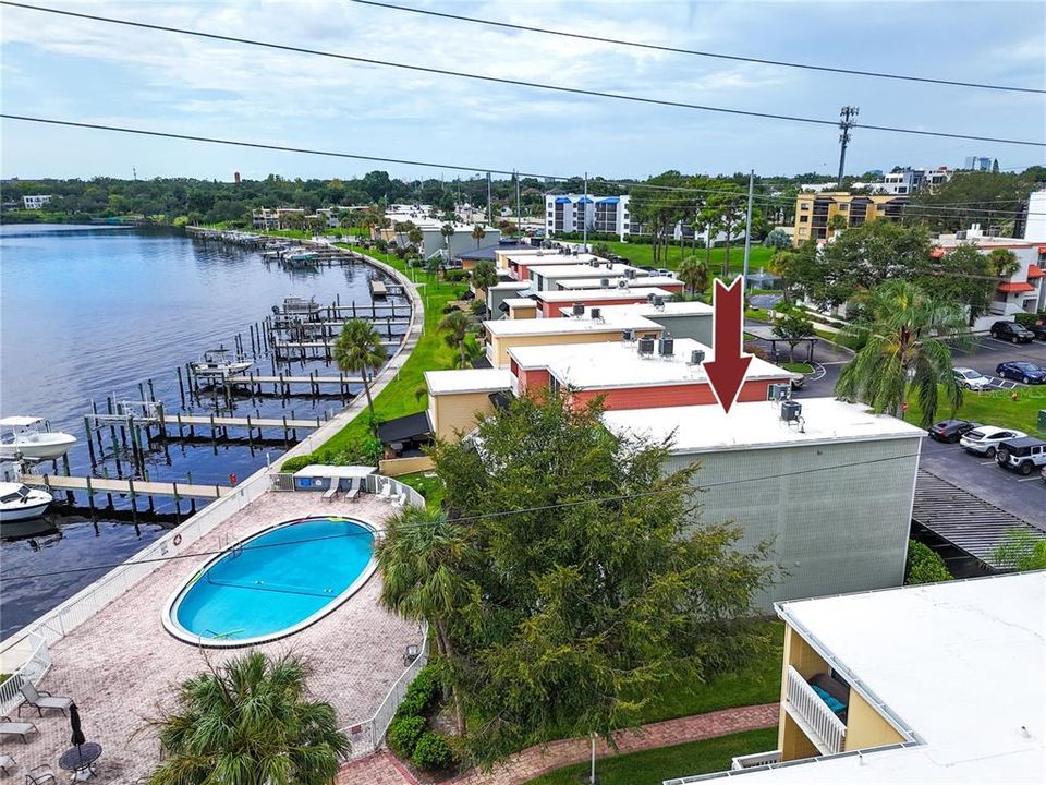 For Sale: $340,000 (2 beds, 2 baths, 1404 Square Feet)