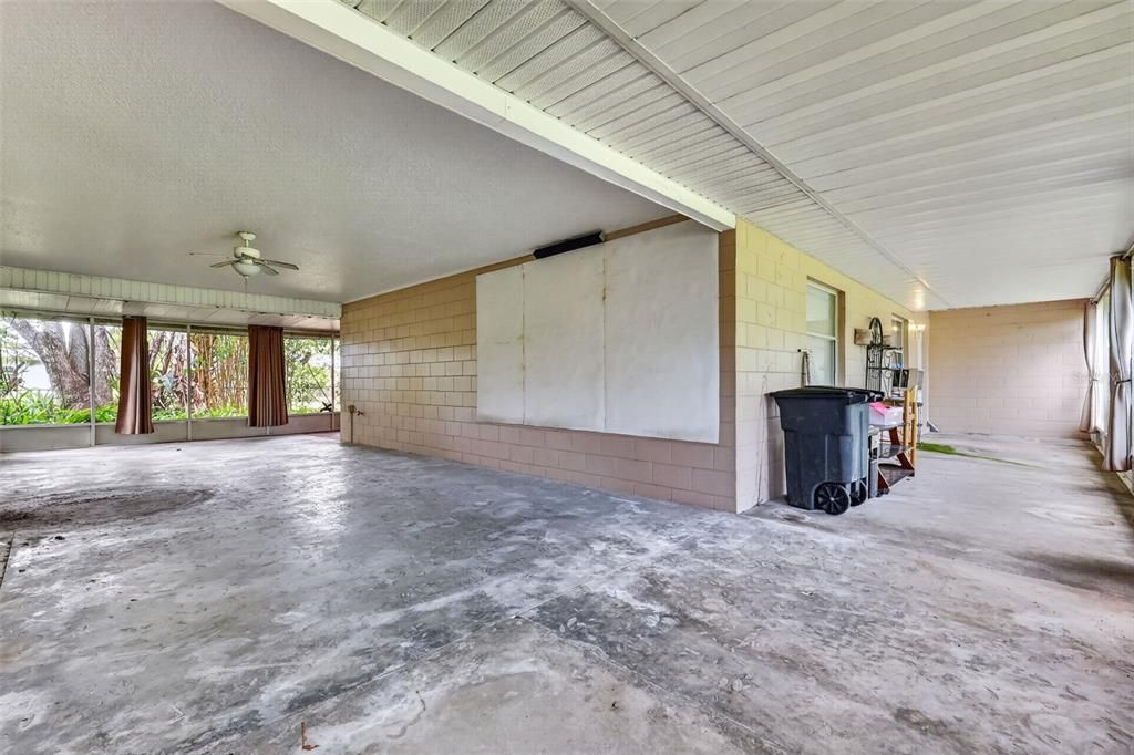 For Sale: $245,000 (3 beds, 2 baths, 1256 Square Feet)