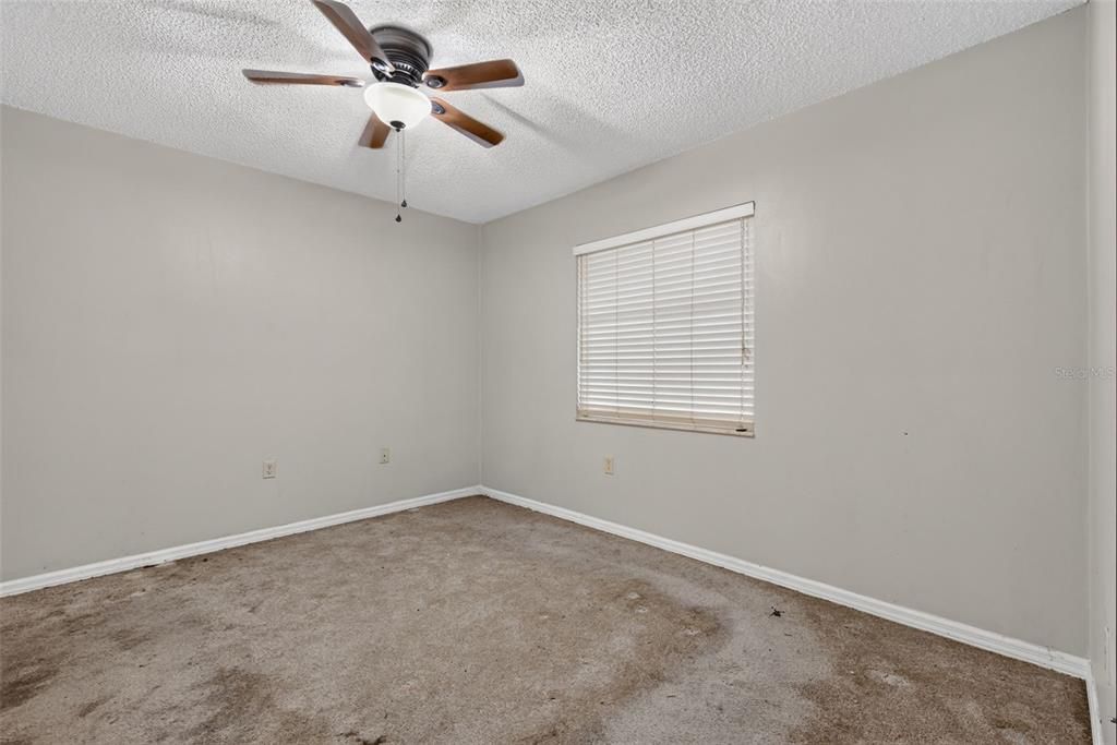 For Sale: $245,000 (3 beds, 2 baths, 1256 Square Feet)