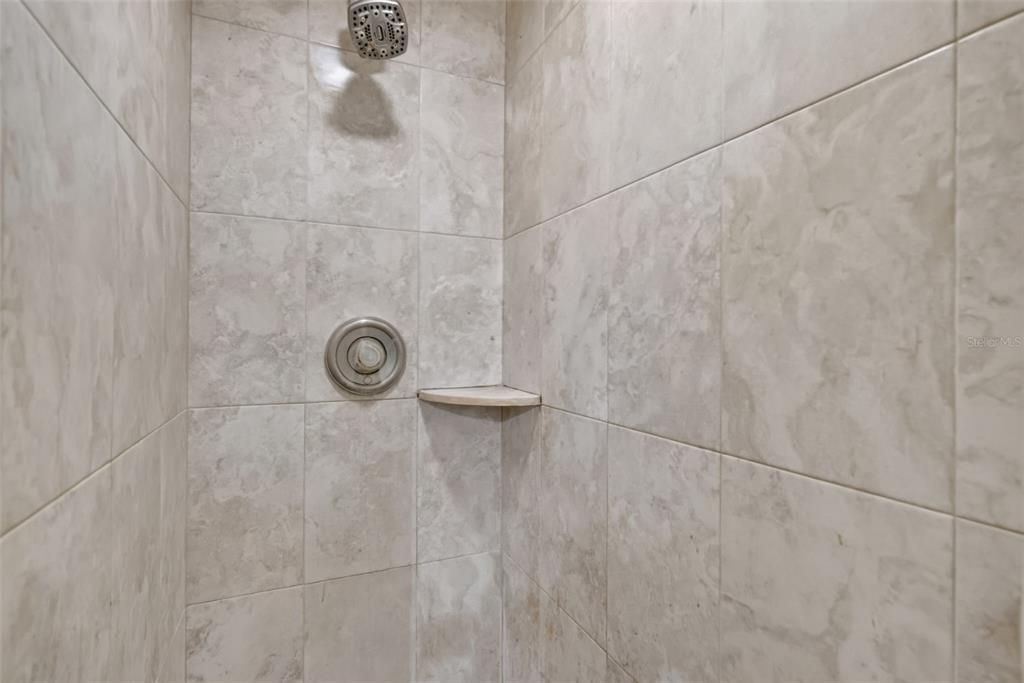 For Sale: $245,000 (3 beds, 2 baths, 1256 Square Feet)