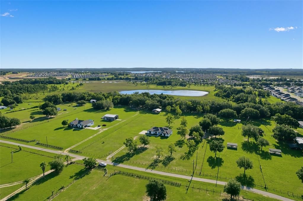 En Venta: $975,000 (3 camas, 2 baños, 2537 Pies cuadrados)