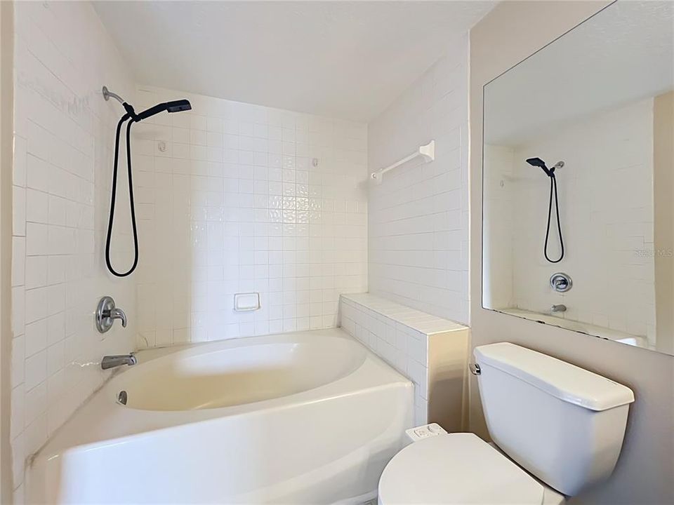 For Sale: $165,000 (3 beds, 2 baths, 1362 Square Feet)