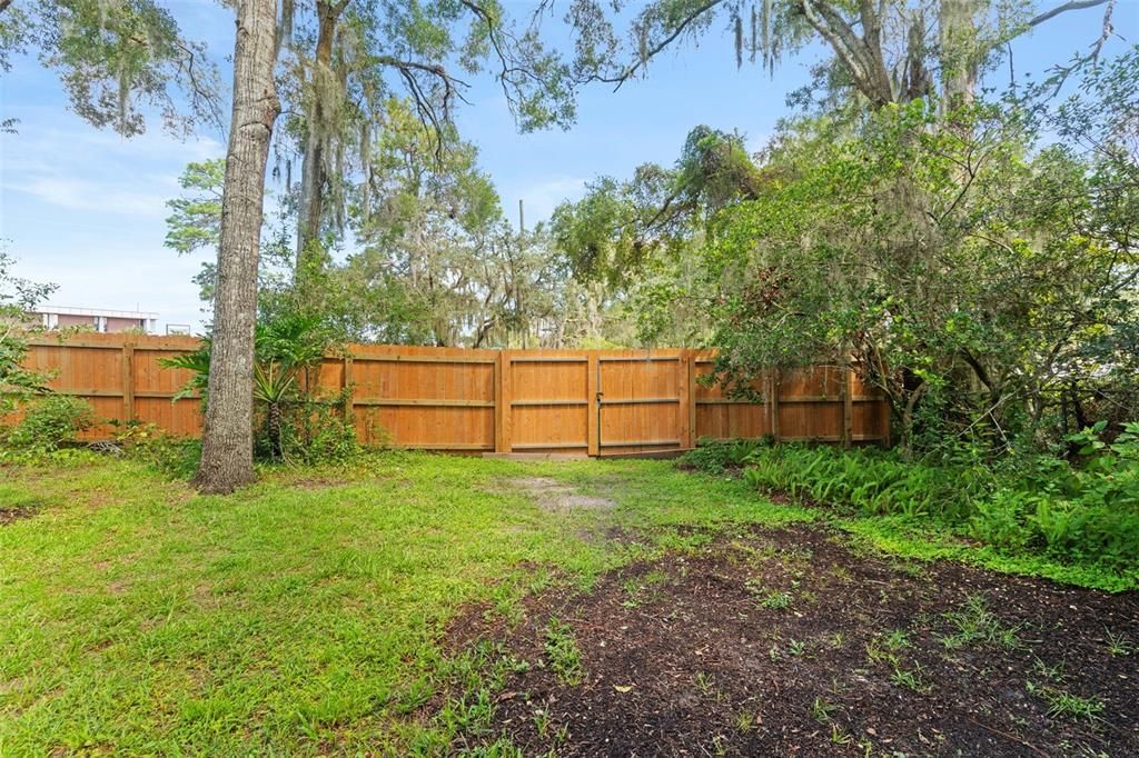 Active With Contract: $239,900 (3 beds, 2 baths, 1233 Square Feet)
