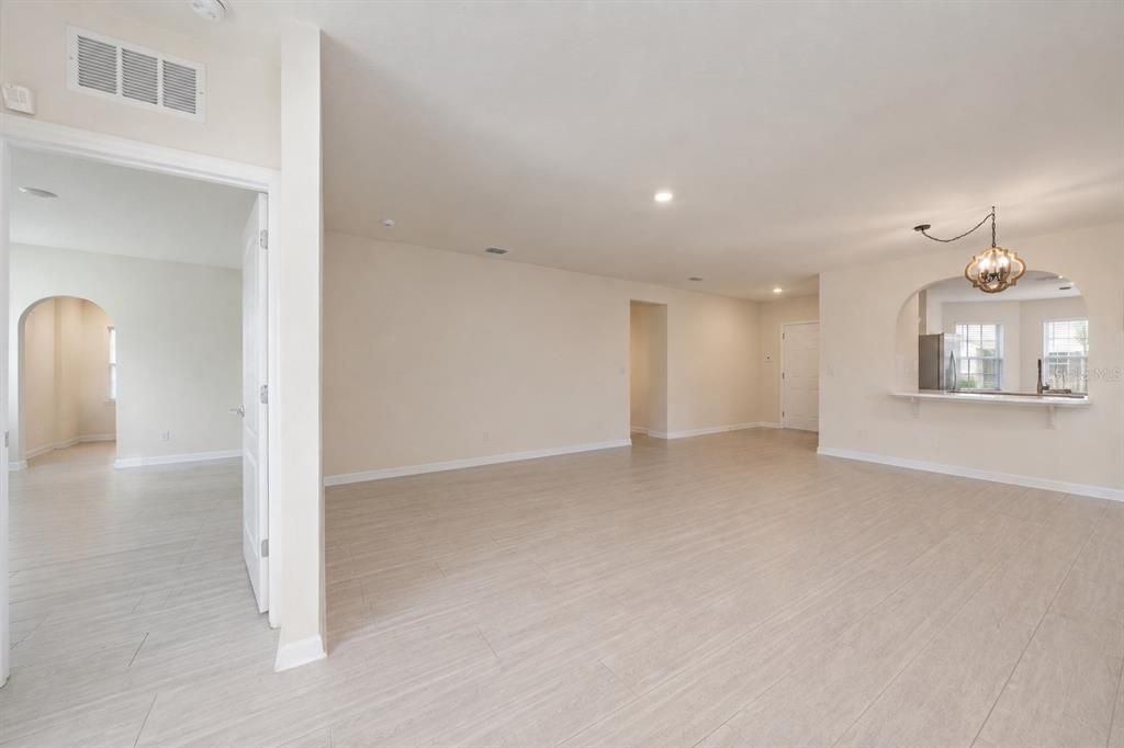 En Venta: $390,000 (3 camas, 2 baños, 1744 Pies cuadrados)