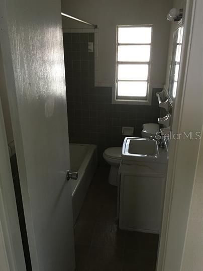 En Renta: $950 (5 camas, 2 baños, 1362 Pies cuadrados)