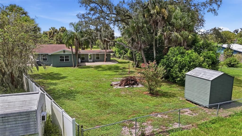 For Sale: $235,000 (2 beds, 1 baths, 1360 Square Feet)