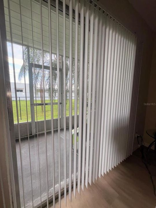 For Rent: $1,450 (2 beds, 2 baths, 1006 Square Feet)
