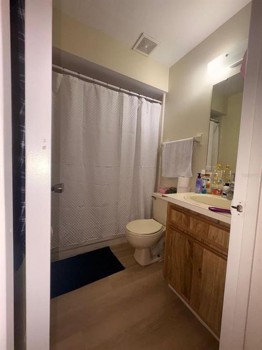For Rent: $1,450 (2 beds, 2 baths, 1006 Square Feet)
