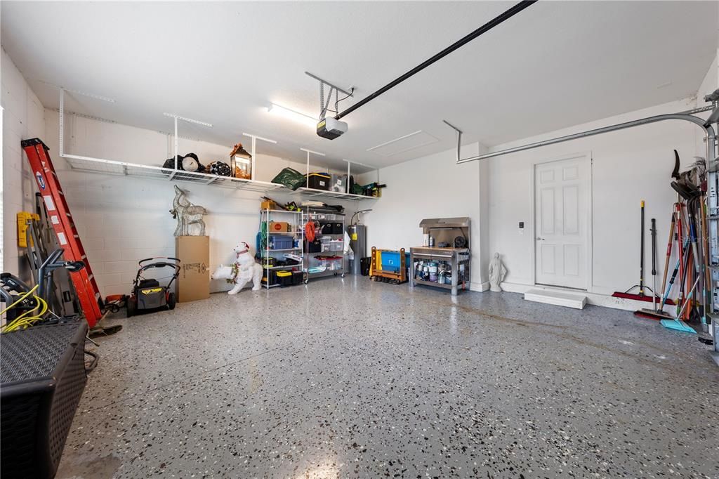 En Venta: $1,375,000 (5 camas, 5 baños, 5428 Pies cuadrados)