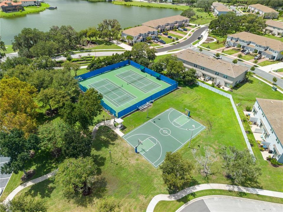 En Venta: $1,375,000 (5 camas, 5 baños, 5428 Pies cuadrados)