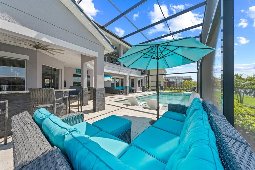 En Venta: $1,375,000 (5 camas, 5 baños, 5428 Pies cuadrados)