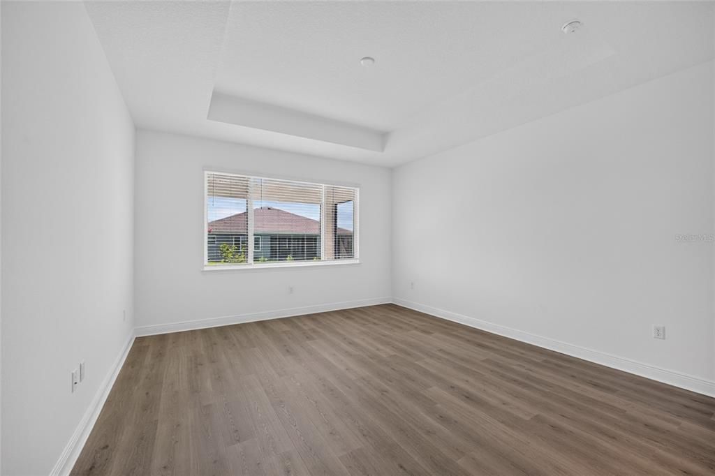 For Sale: $555,005 (3 beds, 3 baths, 2373 Square Feet)