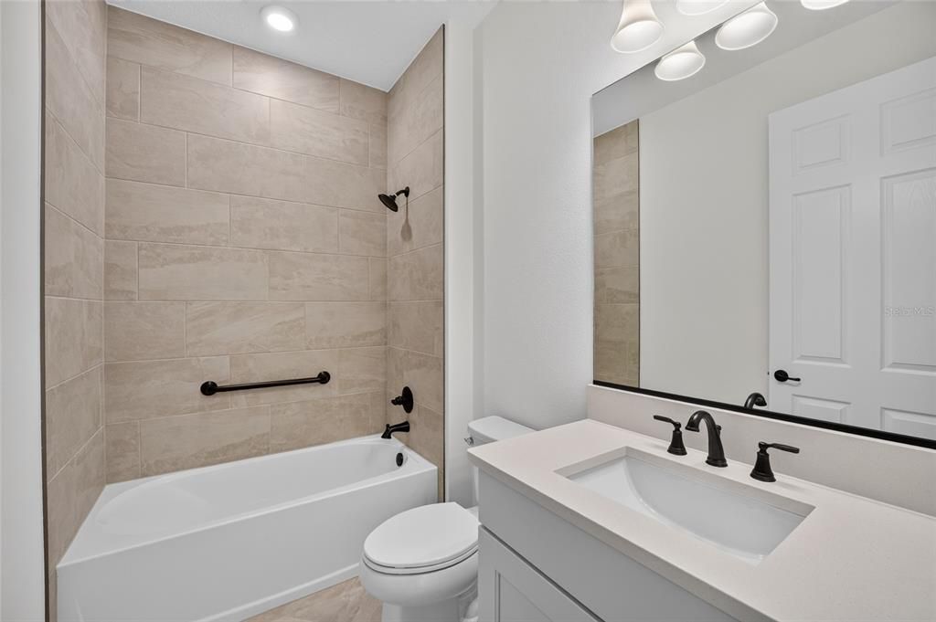 For Sale: $555,005 (3 beds, 3 baths, 2373 Square Feet)