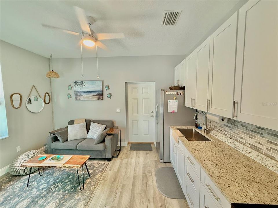 For Sale: $1,244,000 (3 beds, 4 baths, 2620 Square Feet)