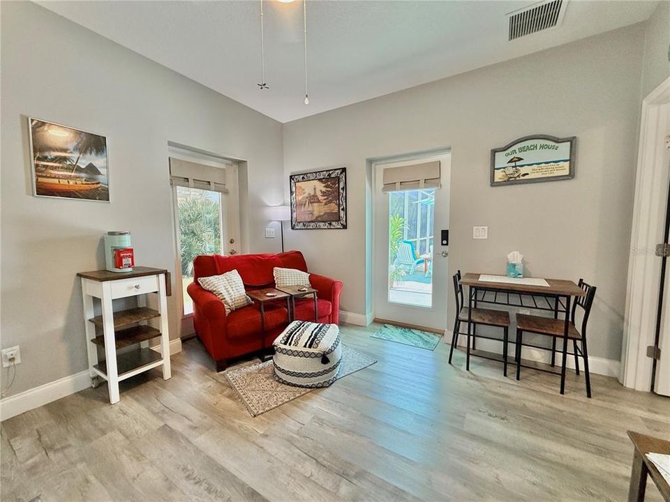 For Sale: $1,244,000 (3 beds, 4 baths, 2620 Square Feet)
