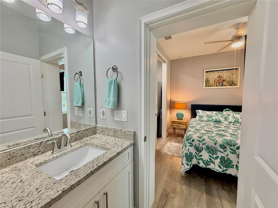 For Sale: $1,244,000 (3 beds, 4 baths, 2620 Square Feet)