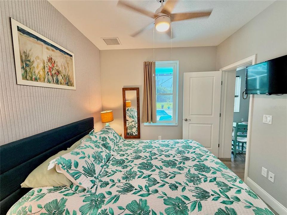 For Sale: $1,244,000 (3 beds, 4 baths, 2620 Square Feet)