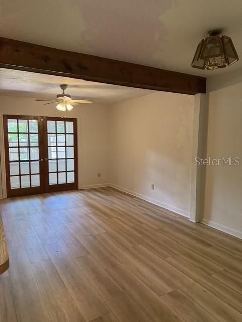 For Rent: $1,200 (3 beds, 2 baths, 1356 Square Feet)