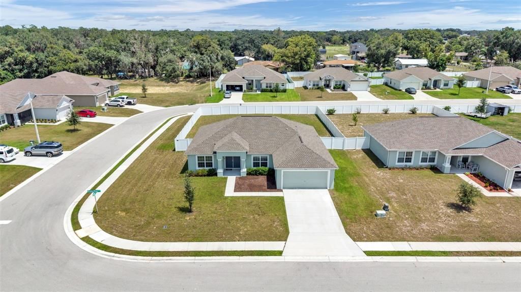 For Sale: $359,900 (4 beds, 2 baths, 1878 Square Feet)
