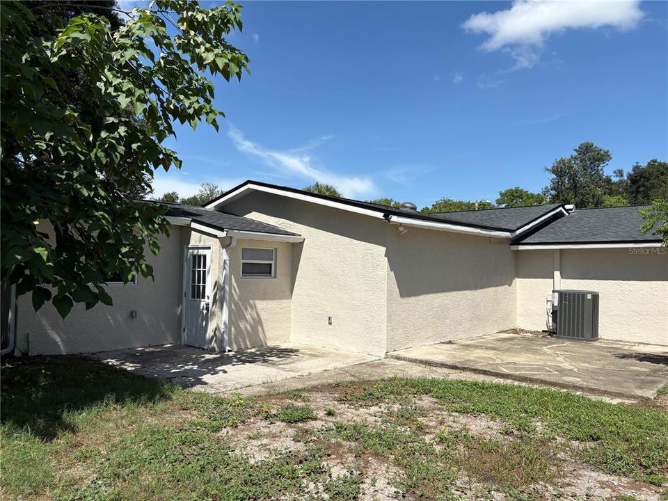 For Rent: $2,500 (3 beds, 2 baths, 1670 Square Feet)