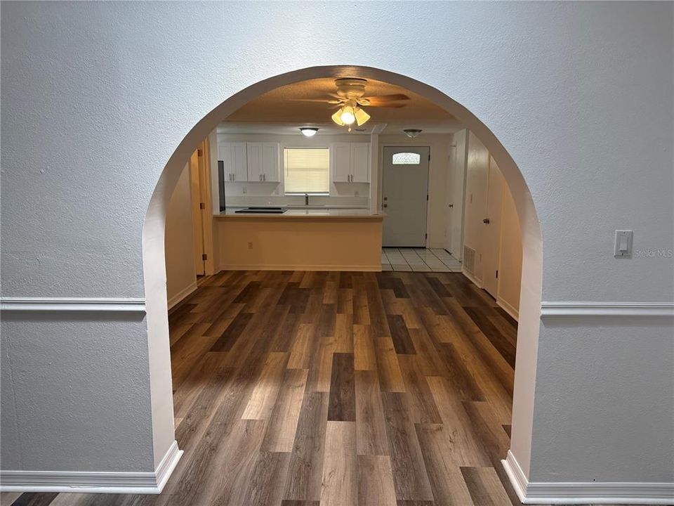 For Rent: $2,500 (3 beds, 2 baths, 1670 Square Feet)