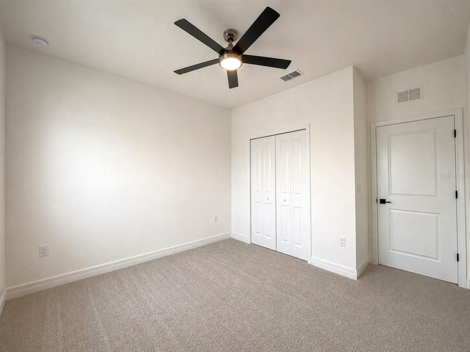 En Renta: $2,395 (4 camas, 2 baños, 1768 Pies cuadrados)