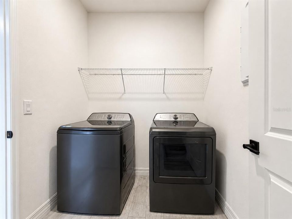 En Renta: $2,395 (4 camas, 2 baños, 1768 Pies cuadrados)