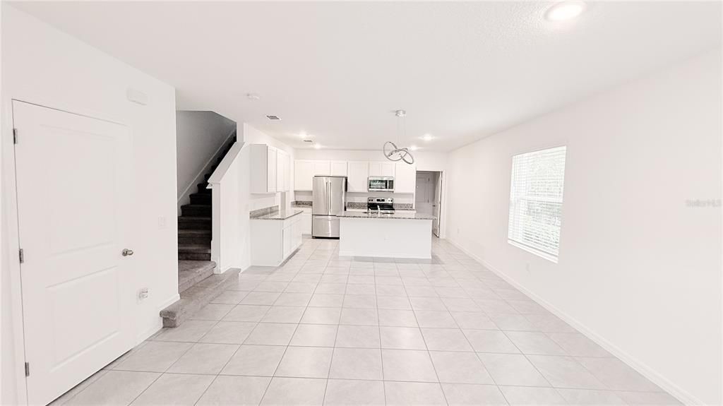 For Sale: $295,000 (3 beds, 2 baths, 1548 Square Feet)