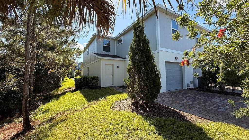 For Sale: $295,000 (3 beds, 2 baths, 1548 Square Feet)
