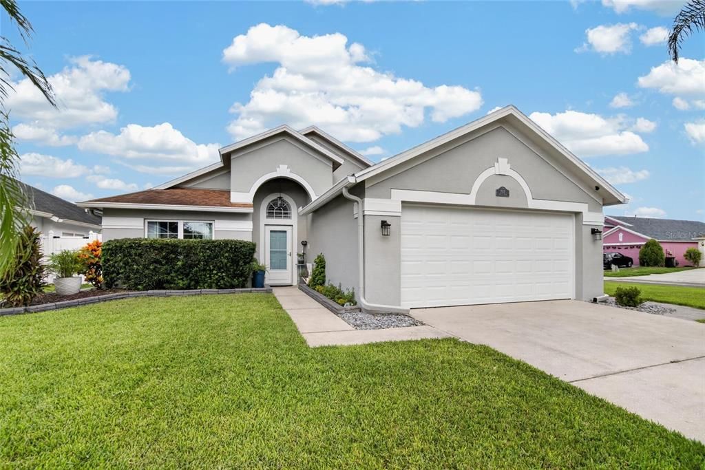 En Venta: $424,999 (4 camas, 2 baños, 1709 Pies cuadrados)