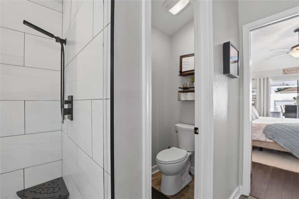 En Venta: $424,999 (4 camas, 2 baños, 1709 Pies cuadrados)
