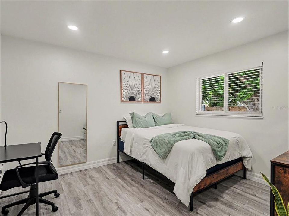 For Sale: $525,000 (4 beds, 0 baths, 1484 Square Feet)