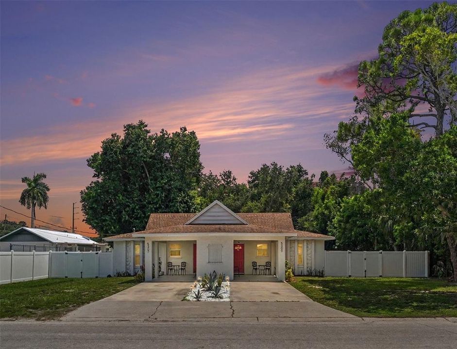 For Sale: $525,000 (4 beds, 0 baths, 1484 Square Feet)