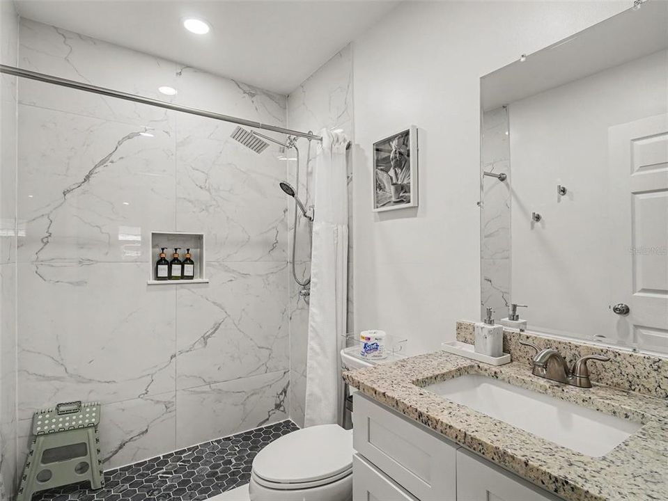 For Sale: $525,000 (4 beds, 0 baths, 1484 Square Feet)