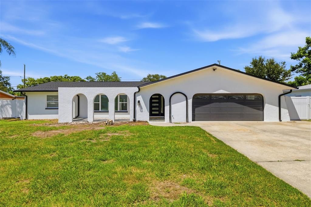 For Sale: $675,000 (4 beds, 2 baths, 2328 Square Feet)