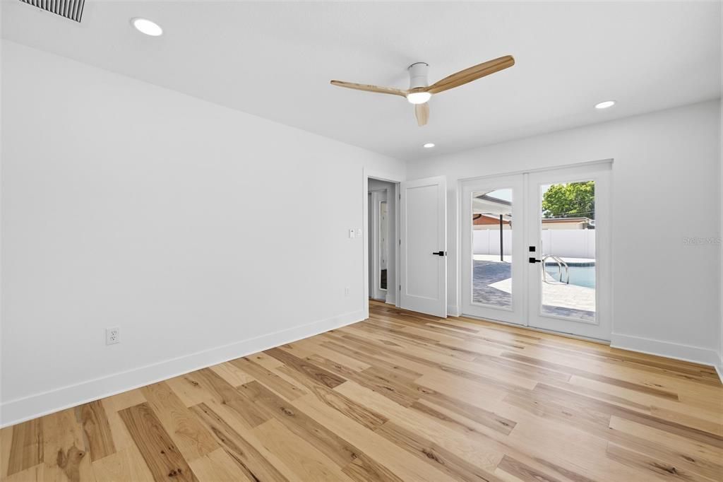 For Sale: $675,000 (4 beds, 2 baths, 2328 Square Feet)