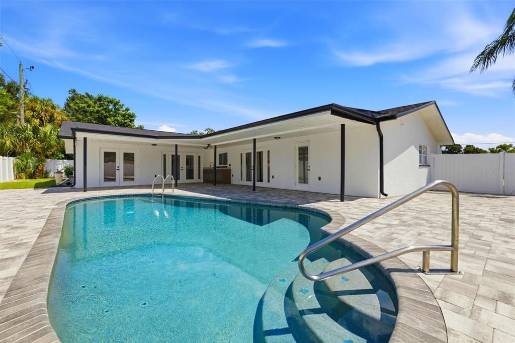 For Sale: $675,000 (4 beds, 2 baths, 2328 Square Feet)