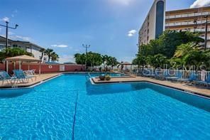 En Venta: $249,000 (2 camas, 2 baños, 1250 Pies cuadrados)