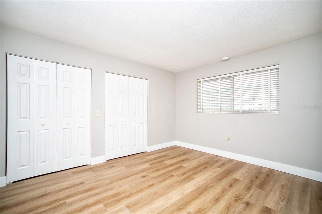 En Venta: $249,000 (2 camas, 2 baños, 1250 Pies cuadrados)