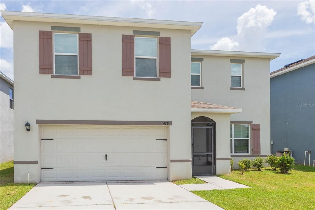 For Sale: $375,000 (4 beds, 2 baths, 2526 Square Feet)